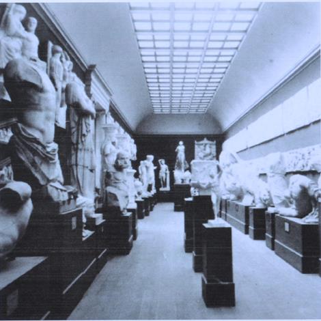 Academia, plaster casts